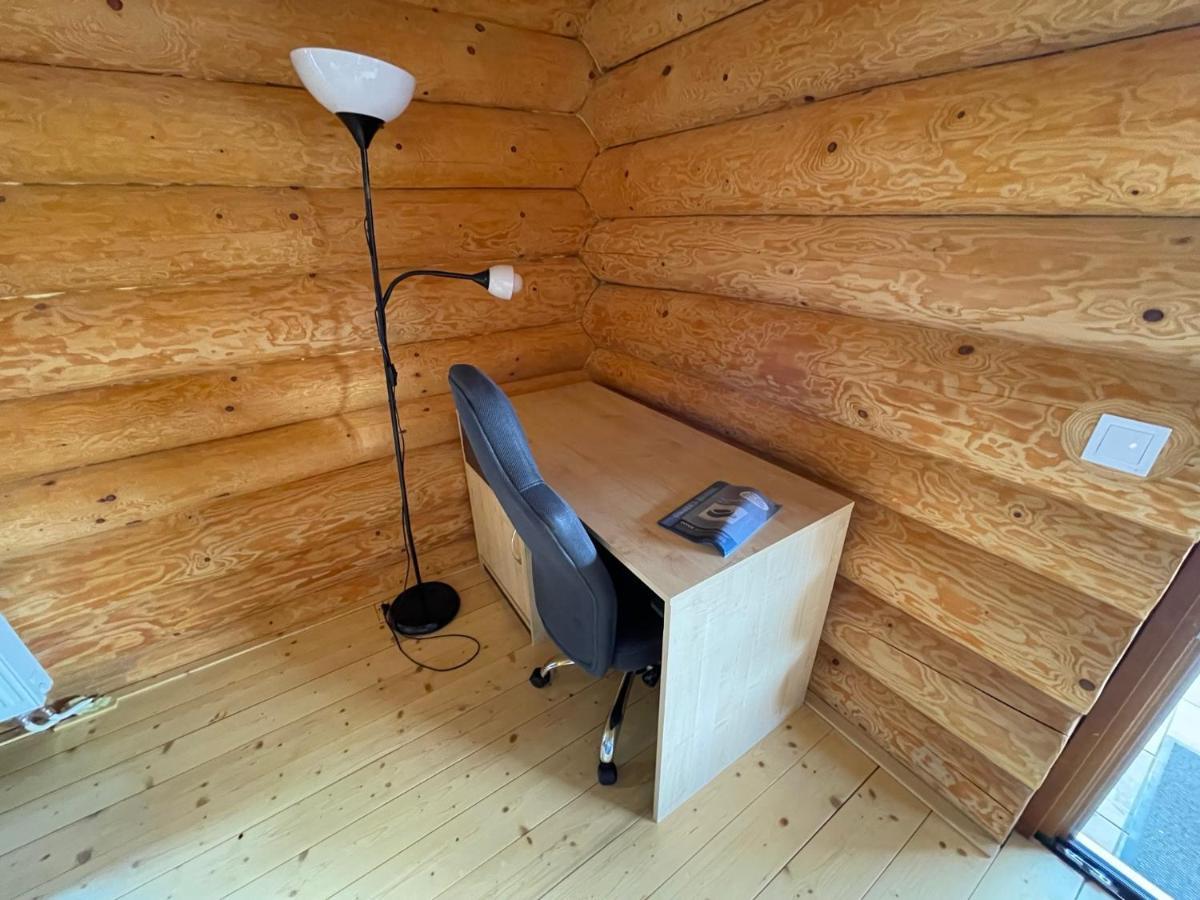 Trinity Log Cabin Wellness Resort Strba Bagian luar foto