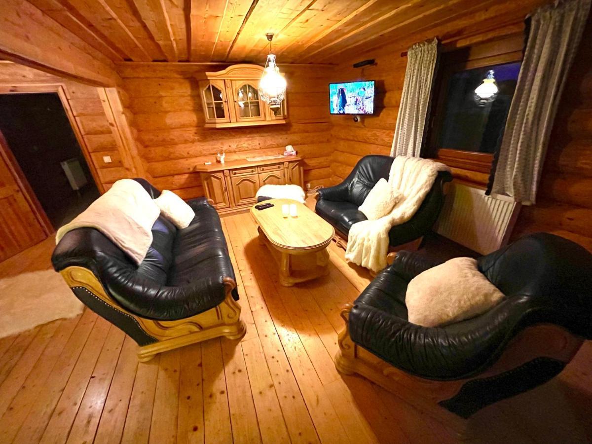 Trinity Log Cabin Wellness Resort Strba Bagian luar foto